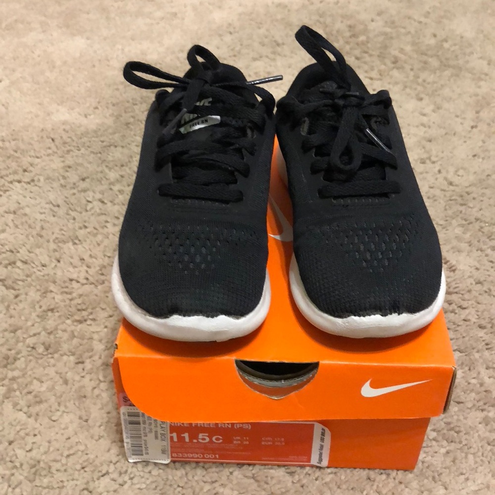 Nike Free 2.0 kids sz 11.5